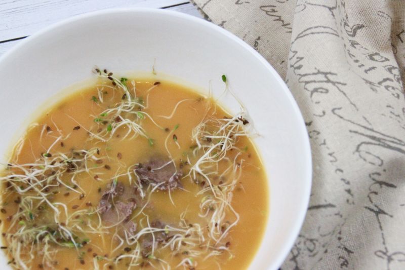 Butternut squash cream soup with chicken liver