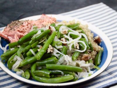 Green bean and daikon radish salad